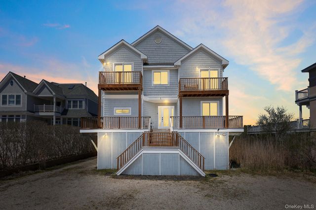 818 Dune Road, Westhampton Beach, NY 11978
