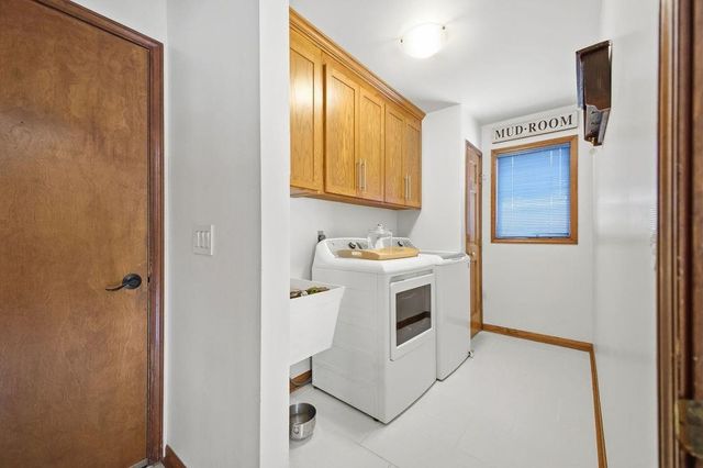 4410 Hunter Drive, St Joseph, MO 64506