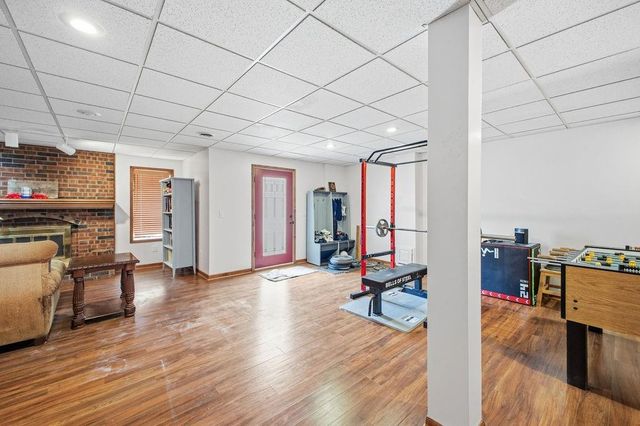 4410 Hunter Drive, St Joseph, MO 64506