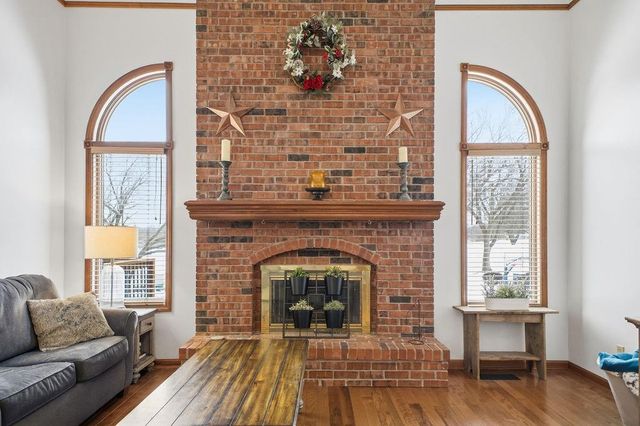 4410 Hunter Drive, St Joseph, MO 64506