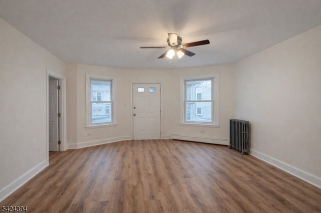 64 N 13Th St, Newark City, NJ 07107