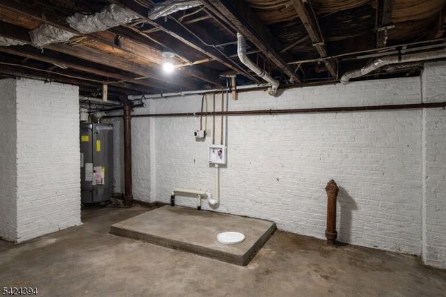 64 N 13Th St, Newark City, NJ 07107