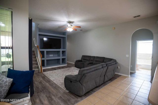 1876 OAKCHIME Drive, Orange Park, FL 32065