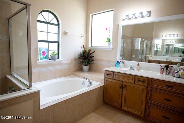 1876 OAKCHIME Drive, Orange Park, FL 32065
