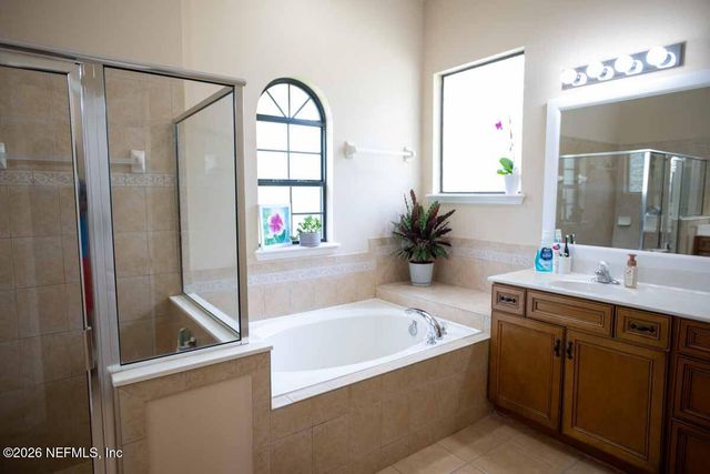 1876 OAKCHIME Drive, Orange Park, FL 32065