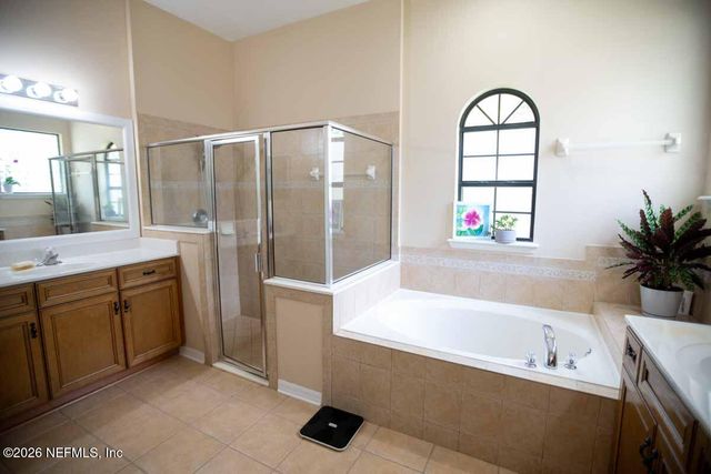 1876 OAKCHIME Drive, Orange Park, FL 32065