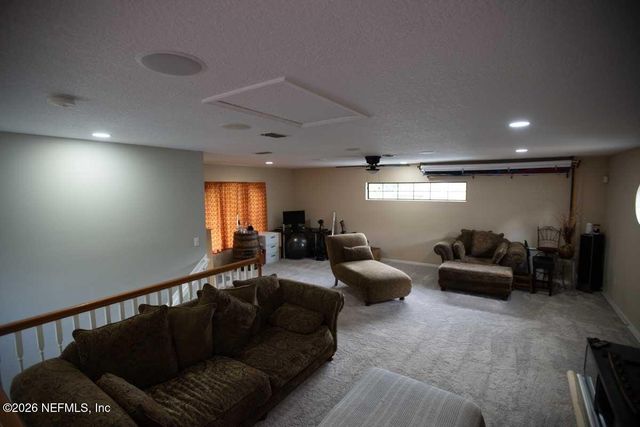 1876 OAKCHIME Drive, Orange Park, FL 32065