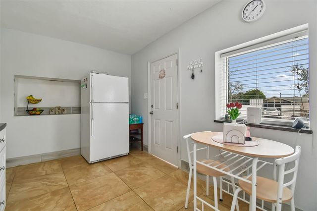 5723 CHERRY TREE DRIVE, Lakeland, FL 33811