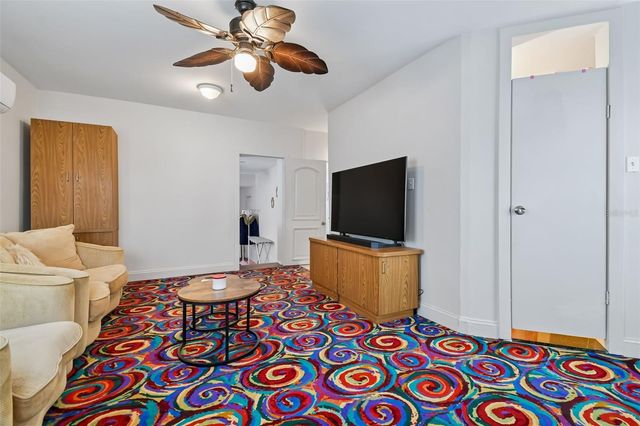 5723 CHERRY TREE DRIVE, Lakeland, FL 33811