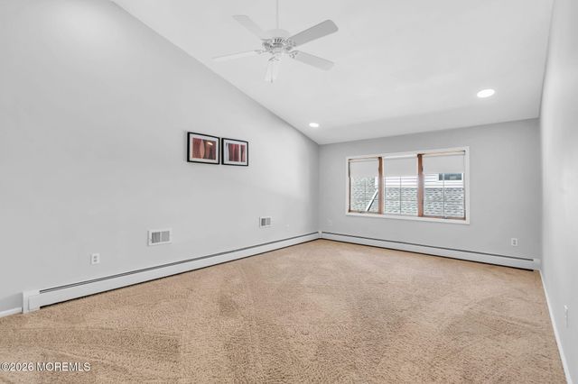 98 Longwood Drive, Manahawkin, NJ 08050