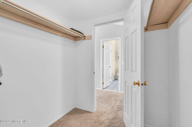 98 Longwood Drive, Manahawkin, NJ 08050