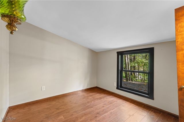 34810 Nelson Drive, Piedmont, OH 43983