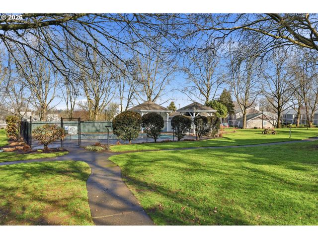 8390 Sw MOHAWK St, Tualatin, OR 97062