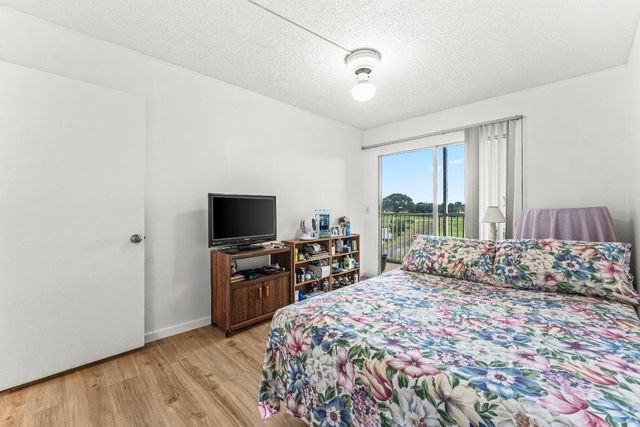 13250 SW 4th Court 306g, Pembroke Pines, FL 33027