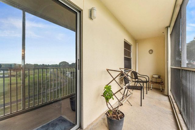 13250 SW 4th Court 306g, Pembroke Pines, FL 33027