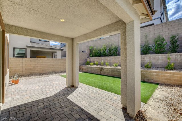 1581 Crowned Eagle Street, Las Vegas, NV 89138