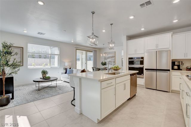 1581 Crowned Eagle Street, Las Vegas, NV 89138