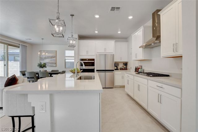1581 Crowned Eagle Street, Las Vegas, NV 89138