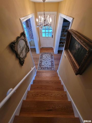 321 W Boone Street, Salem, IL 62881