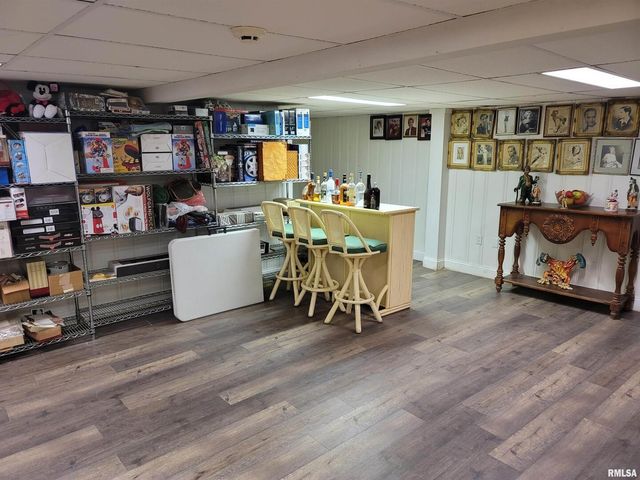 321 W Boone Street, Salem, IL 62881