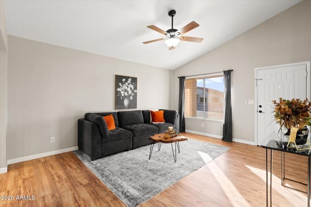 2207 W Monroe Street, Chandler, AZ 85224