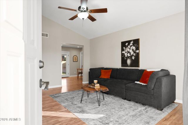 2207 W Monroe Street, Chandler, AZ 85224