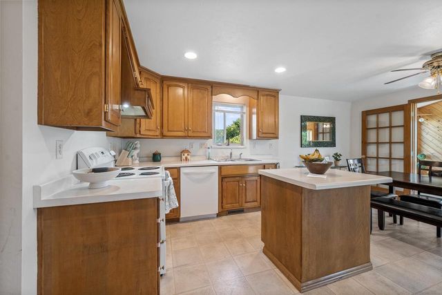 1773 BRIARWOOD COURT, De Pere, WI 54115