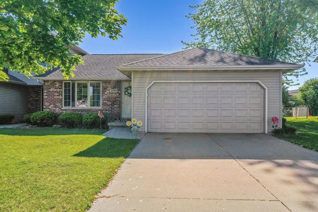 1773 BRIARWOOD COURT, De Pere, WI 54115