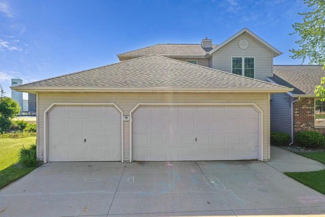1773 BRIARWOOD COURT, De Pere, WI 54115