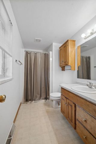 1773 BRIARWOOD COURT, De Pere, WI 54115
