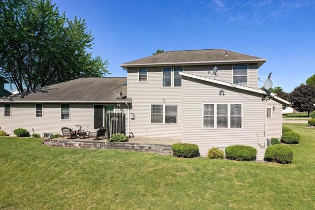 1773 BRIARWOOD COURT, De Pere, WI 54115