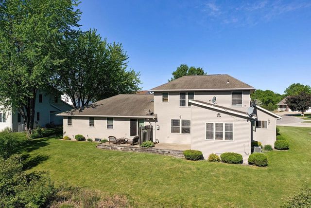 1773 BRIARWOOD COURT, De Pere, WI 54115