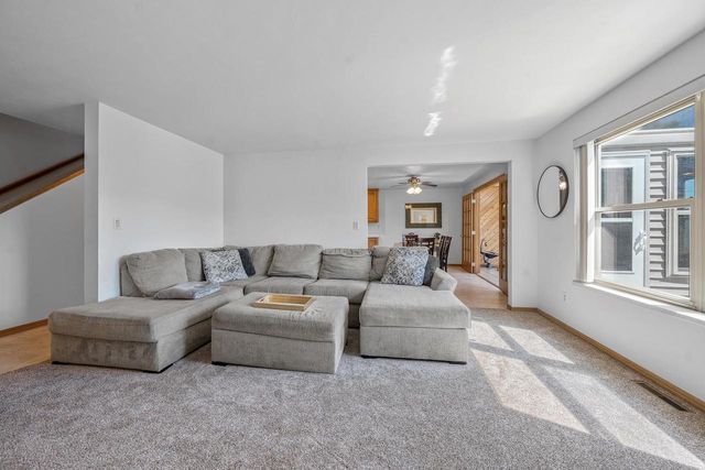 1773 BRIARWOOD COURT, De Pere, WI 54115