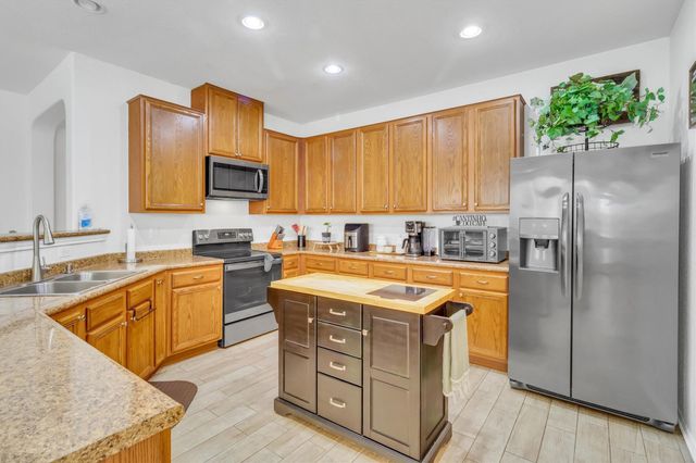 460 Waterleaf BLVD, Kyle, TX 78640