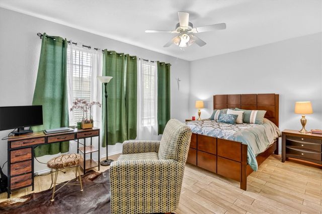 460 Waterleaf BLVD, Kyle, TX 78640