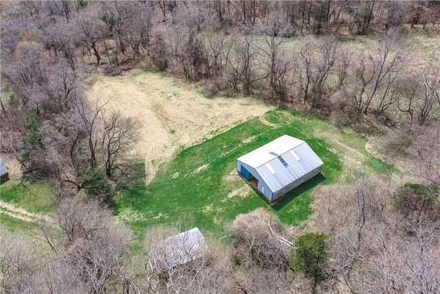 19271 Vineyard Road, Canehill, AR 72717