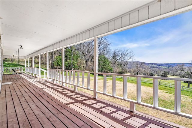 19271 Vineyard Road, Canehill, AR 72717