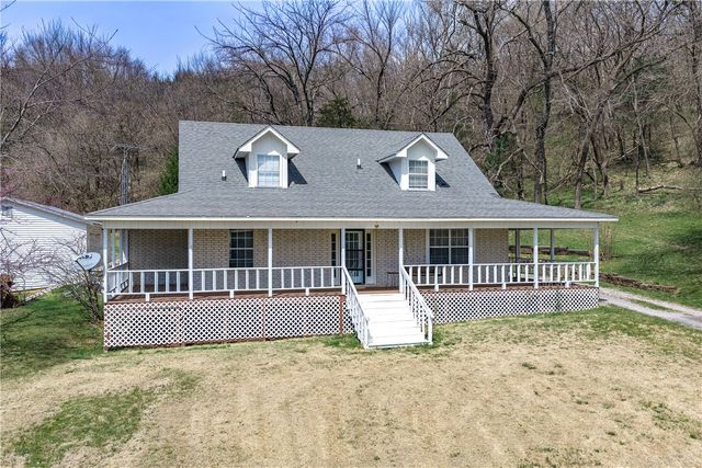 19271 Vineyard Road, Canehill, AR 72717