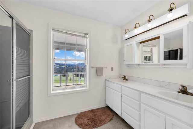 19271 Vineyard Road, Canehill, AR 72717