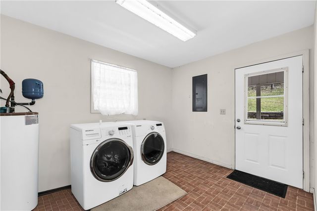 19271 Vineyard Road, Canehill, AR 72717