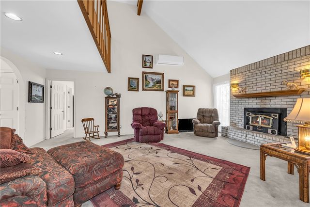 19271 Vineyard Road, Canehill, AR 72717