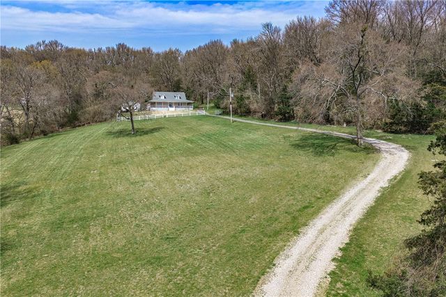 19271 Vineyard Road, Canehill, AR 72717