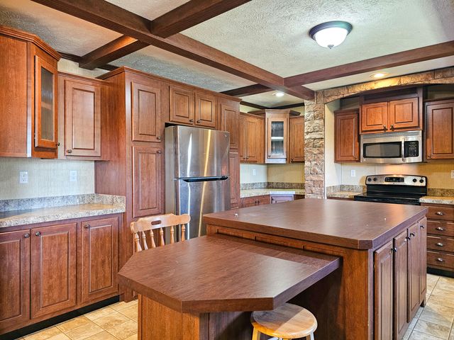 787 Moores Lane, Stanford, KY 40484