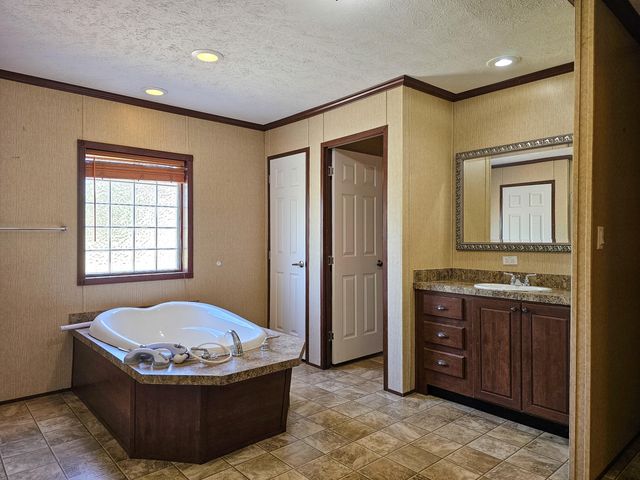 787 Moores Lane, Stanford, KY 40484