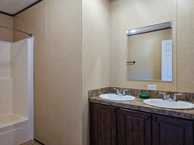 787 Moores Lane, Stanford, KY 40484