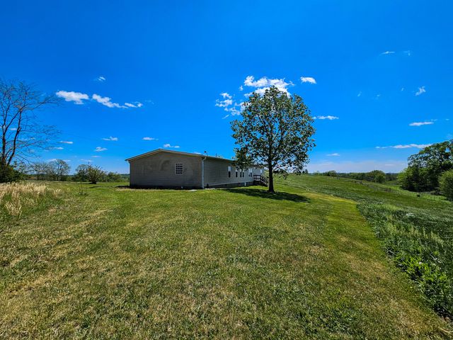 787 Moores Lane, Stanford, KY 40484