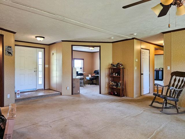 787 Moores Lane, Stanford, KY 40484