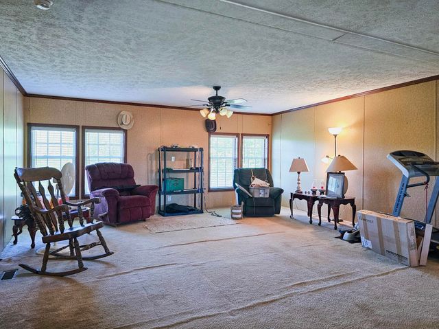 787 Moores Lane, Stanford, KY 40484