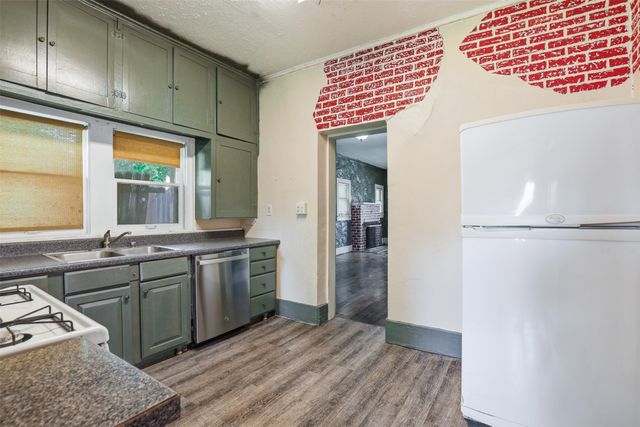 544 N Clinton Street, Stephenville, TX 76401