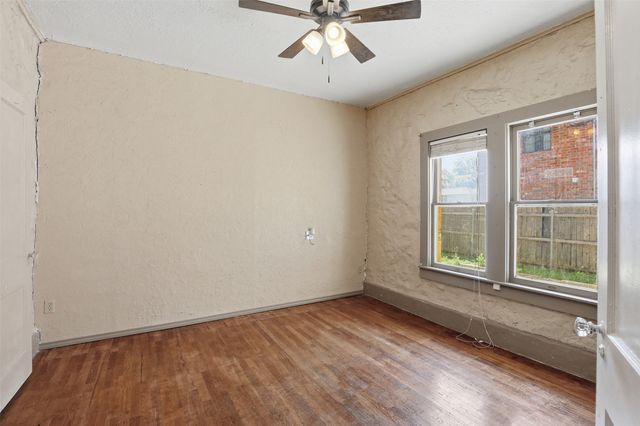 544 N Clinton Street, Stephenville, TX 76401